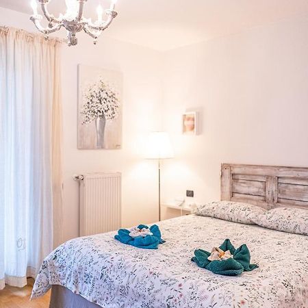 شقة Dolce Casa Riva المظهر الخارجي الصورة