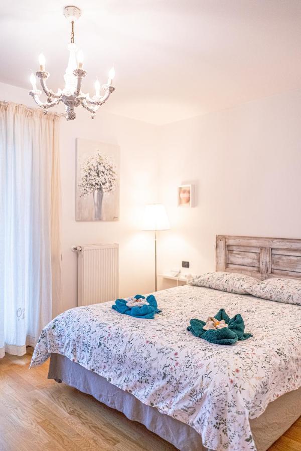 شقة Dolce Casa Riva المظهر الخارجي الصورة