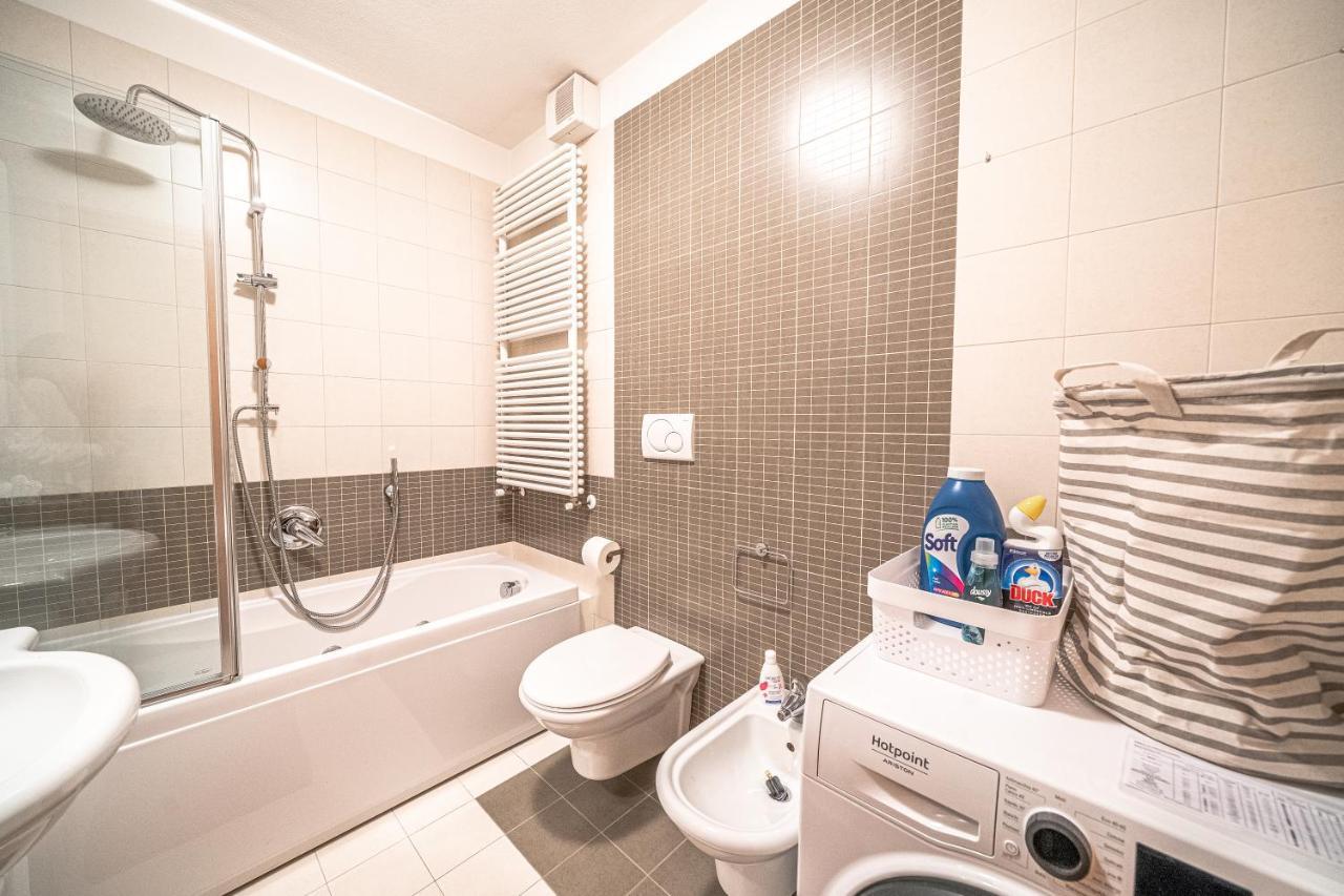 شقة Dolce Casa Riva المظهر الخارجي الصورة
