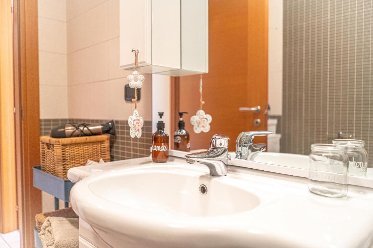 شقة Dolce Casa Riva المظهر الخارجي الصورة